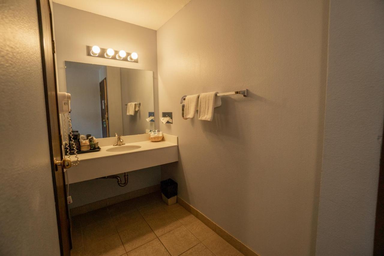 Clover Island Inn Kennewick Luaran gambar